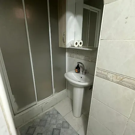 Oeztuerk Apart * Trabzon